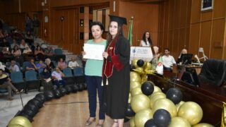 Cérémonie de remise des prix aux lauréats des docteurs en médecine de l’année universitaire (promotion 2015-2022) 121 DSC0945