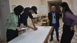 l'affichage atelier de projet / Licence 1_Département d’architecture. 46 L affichage atelier de projet Licence departement d architecture 31 mai au campus d El kseur .121