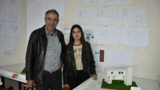 l'affichage atelier de projet / Licence 1_Département d’architecture. 103 L affichage atelier de projet Licence departement d architecture 31 mai au campus d El kseur .39