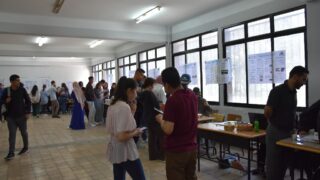 Présentation des Projets de Fin de Cycle PFC Licence (3ème année). 84 La presentation des projets de fin de cycle Licence 3eme annee organisees par le departement dAutomatique Telecommunication et 100