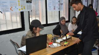 Présentation des Projets de Fin de Cycle PFC Licence (3ème année). 21 La presentation des projets de fin de cycle Licence 3eme annee organisees par le departement dAutomatique Telecommunication et 37