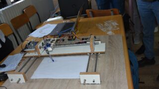 Présentation des Projets de Fin de Cycle PFC Licence (3ème année). 69 La presentation des projets de fin de cycle Licence 3eme annee organisees par le departement dAutomatique Telecommunication et 84