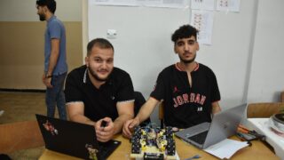 Présentation des Projets de Fin de Cycle PFC Licence (3ème année). 78 La presentation des projets de fin de cycle Licence 3eme annee organisees par le departement dAutomatique Telecommunication et 94