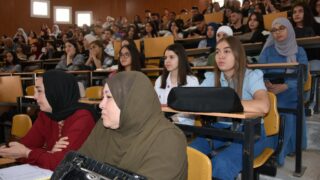 La rentree universitaire 2023 2024 organise par le departement d architecture au campus d Elkseur le 24 09 2024053