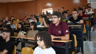 La rentree universitaire 2023 2024 organise par le departement d architecture au campus d Elkseur le 24 09 2024056