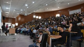 La rentree universitaire 2023 2024 organise par le departement d architecture au campus d Elkseur le 24 09 2024125