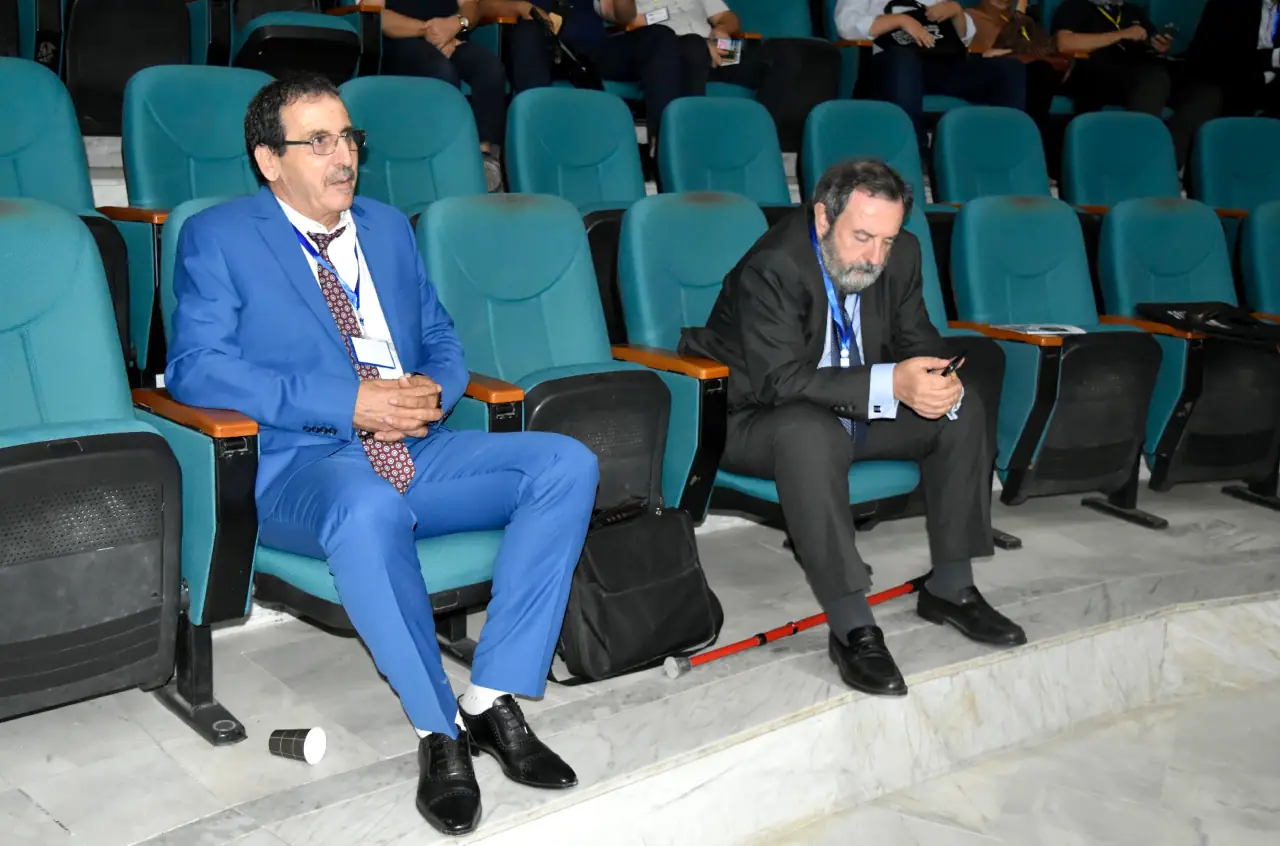 Colloque: Les 2éme journées internationales d’ophtalmologie de Bejaia