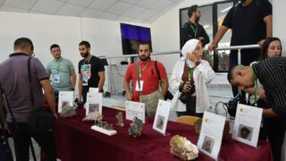 Conférence Nationale sur: "Raréfaction des ressources minières et positionnement de l'Algérie". 190 CO002D1