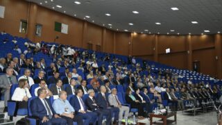 Conférence Nationale sur: "Raréfaction des ressources minières et positionnement de l'Algérie". 9 CO31FA1