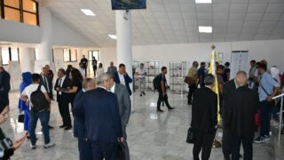 Conférence Nationale sur: "Raréfaction des ressources minières et positionnement de l'Algérie". 188 CO3AE81