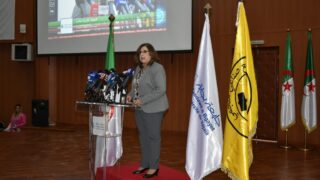 Conférence Nationale sur: "Raréfaction des ressources minières et positionnement de l'Algérie". 138 CO58A41