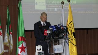 Conférence Nationale sur: "Raréfaction des ressources minières et positionnement de l'Algérie". 215 CO5C741