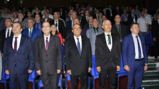 Conférence Nationale sur: "Raréfaction des ressources minières et positionnement de l'Algérie". 209 CO63A51