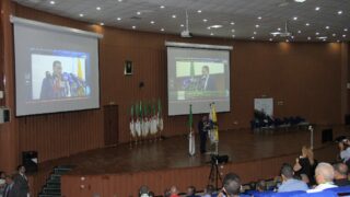 Conférence Nationale sur: "Raréfaction des ressources minières et positionnement de l'Algérie". 234 COA6751