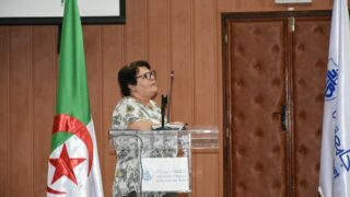Conférence Nationale sur: "Raréfaction des ressources minières et positionnement de l'Algérie". 196 COB0421