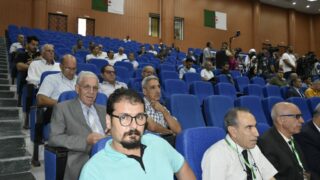 Conférence Nationale sur: "Raréfaction des ressources minières et positionnement de l'Algérie". 63 COBDE21