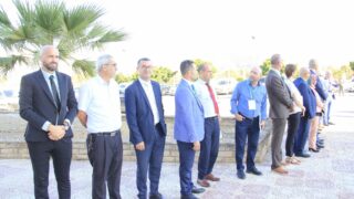 Conférence Nationale sur: "Raréfaction des ressources minières et positionnement de l'Algérie". 199 COC0791