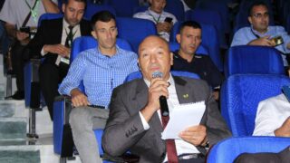 Conférence Nationale sur: "Raréfaction des ressources minières et positionnement de l'Algérie". 286 COC12A1