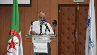 Conférence Nationale sur: "Raréfaction des ressources minières et positionnement de l'Algérie". 178 COD0CE1