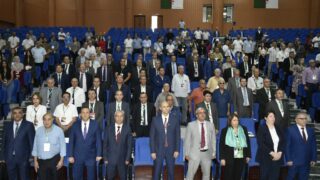 Conférence Nationale sur: "Raréfaction des ressources minières et positionnement de l'Algérie". 19 COD9BC1