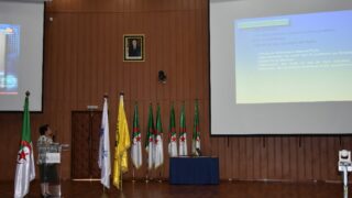 Conférence Nationale sur: "Raréfaction des ressources minières et positionnement de l'Algérie". 198 COF9261