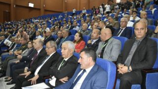 Conférence Nationale sur: "Raréfaction des ressources minières et positionnement de l'Algérie". 36 COFF6C1