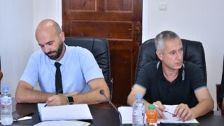 Installation du Pr. BRADAI Mokrane en qualité de nouveau doyen de la faculté de Technologie 60 Installation du Pr BRADAI Mokrane en qualite de nouveau doyen de la faculte de Technologie le 16 10 202305