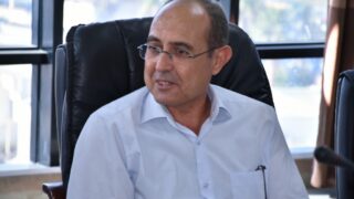 Installation du Pr. BRADAI Mokrane en qualité de nouveau doyen de la faculté de Technologie 28 Installation du Pr BRADAI Mokrane en qualite de nouveau doyen de la faculte de Technologie le 16 10 202345