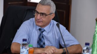 Installation du Pr. BRADAI Mokrane en qualité de nouveau doyen de la faculté de Technologie 26 Installation du Pr BRADAI Mokrane en qualite de nouveau doyen de la faculte de Technologie le 16 10 202361