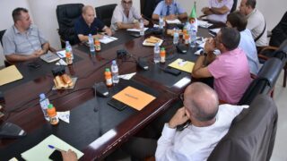 Installation du Pr. BRADAI Mokrane en qualité de nouveau doyen de la faculté de Technologie 48 Installation du Pr BRADAI Mokrane en qualite de nouveau doyen de la faculte de Technologie le 16 10 202375