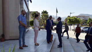 Visite de son excellence l'ambassadeur de l'Italie Monsieur Giovanni PUGLIESE à l'Université A. MIRA Béjaia. 1 Visite de son excellence l ambassadeur de l italie Monsieur Giovanni PUGLIESE a l universite A MIRA Bejaia 05 10 202302