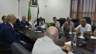 Visite de son excellence l'ambassadeur de l'Italie Monsieur Giovanni PUGLIESE à l'Université A. MIRA Béjaia. 50 Visite de son excellence l ambassadeur de l italie Monsieur Giovanni PUGLIESE a l universite A MIRA Bejaia 05 10 202351