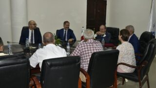 Visite de son excellence l'ambassadeur de l'Italie Monsieur Giovanni PUGLIESE à l'Université A. MIRA Béjaia. 77 Visite de son excellence l ambassadeur de l italie Monsieur Giovanni PUGLIESE a l universite A MIRA Bejaia 05 10 202378