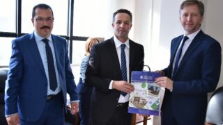 Cooperation internationale entre l universite de Bejaia et l universite Gdansk pologne le 16 11 202371