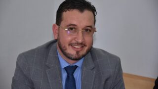 Installation de Monsieur BOUNOUNI Sofiane en qualité de vice doyen. 55 Istalation de Monsieur BOUNOUNI Sofiane en qualite de vice doyen charge de la pedagogie a la faculte de technologie le 14 11 20 10