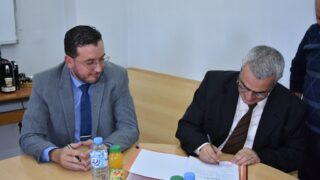 Installation de Monsieur BOUNOUNI Sofiane en qualité de vice doyen. 45 Istalation de Monsieur BOUNOUNI Sofiane en qualite de vice doyen charge de la pedagogie a la faculte de technologie le 14 11 20 65