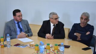 Installation de Monsieur BOUNOUNI Sofiane en qualité de vice doyen. 58 Istalation de Monsieur BOUNOUNI Sofiane en qualite de vice doyen charge de la pedagogie a la faculte de technologie le 14 11 20 77