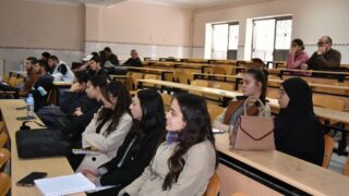 Mini Workshop intituie l utilisation des outils de l intelligence artificielle dans l elaboration des memoires de Master au pro 34