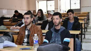 Mini Workshop intituie l utilisation des outils de l intelligence artificielle dans l elaboration des memoires de Master au pro 37