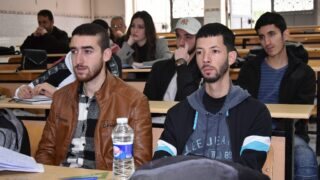 Mini Workshop intituie l utilisation des outils de l intelligence artificielle dans l elaboration des memoires de Master au pro 38