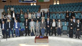 Colloque national sur : "Les zones industrielles et les zones d’activités en Algérie : état des lieux et perspectives Problématiques, enjeux et outils d’évaluation. 3 NEW0408