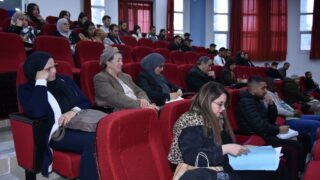 Conférence du Pr Benaouda LEBDAI. 19 La conference du Pr Benaouda LEBDAI sous le theme de l impotance de l histoire dans les litteratures postcoloniales 05 12 202329