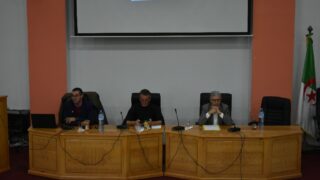 Conférence du Pr Benaouda LEBDAI. 37 La conference du Pr Benaouda LEBDAI sous le theme de l impotance de l histoire dans les litteratures postcoloniales 05 12 20234