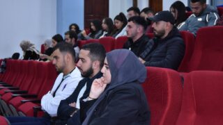 Conférence du Pr Benaouda LEBDAI. 24 La conference du Pr Benaouda LEBDAI sous le theme de l impotance de l histoire dans les litteratures postcoloniales 05 12 202343