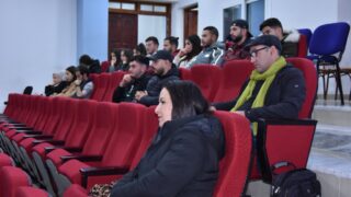 Conférence du Pr Benaouda LEBDAI. 56 La conference du Pr Benaouda LEBDAI sous le theme de l impotance de l histoire dans les litteratures postcoloniales 05 12 20237