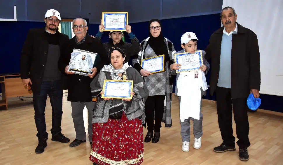 Cérémonie en hommage à la mémoire du défunt Kamal MEHAOUED