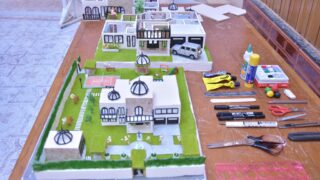 l affichage final de l atelier L2 architecture faculte de technologie Presentation de a maquette de l eudiante Boussemar Mounir 40