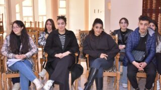 l affichage final de l atelier L2 architecture faculte de technologie Presentation de a maquette de l eudiante Boussemar Mounir 52