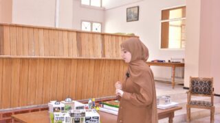 l affichage final de l atelier L2 architecture faculte de technologie Presentation de a maquette de l eudiante Boussemar Mounir 61