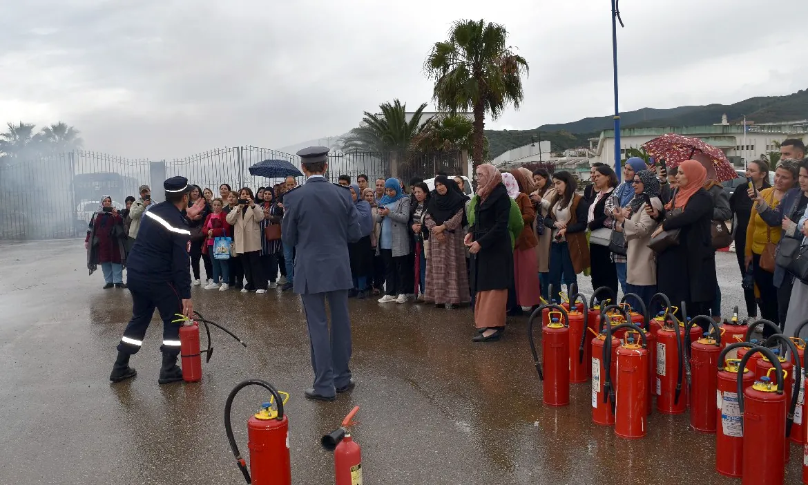 Photos prises lors des exercices de simulation au profit des ingénieurs des laboratoires universitaires